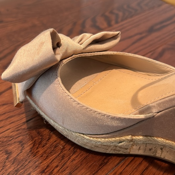 Tory Burch Wedges (Light Rose/Tan Color) Size 8.5 - Picture 7 of 12